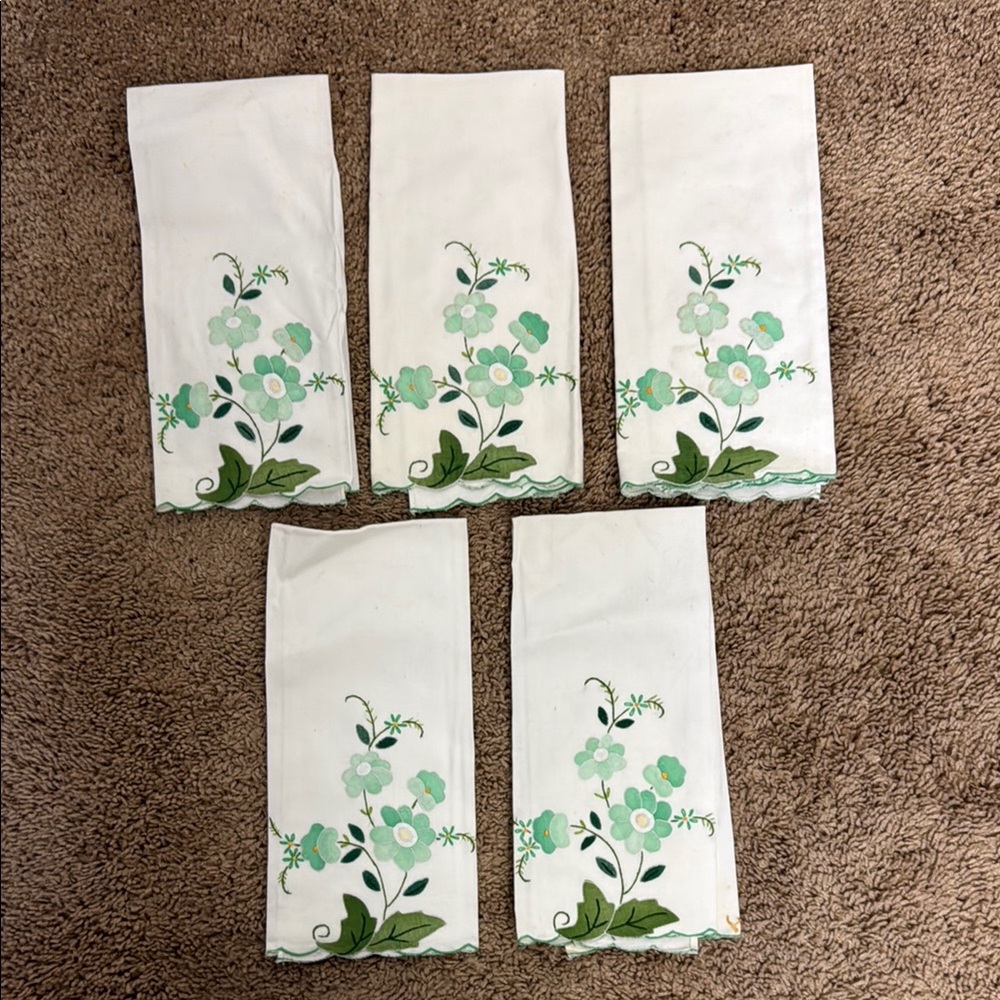 Vintage Mid Century Hand Embroidered Handmade Napkins Green White Floral Flowers